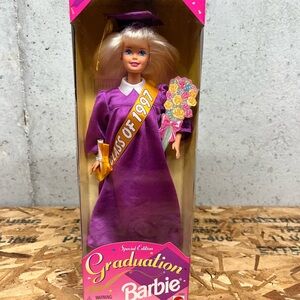 Barbie Graduation Doll in Purple and Gold